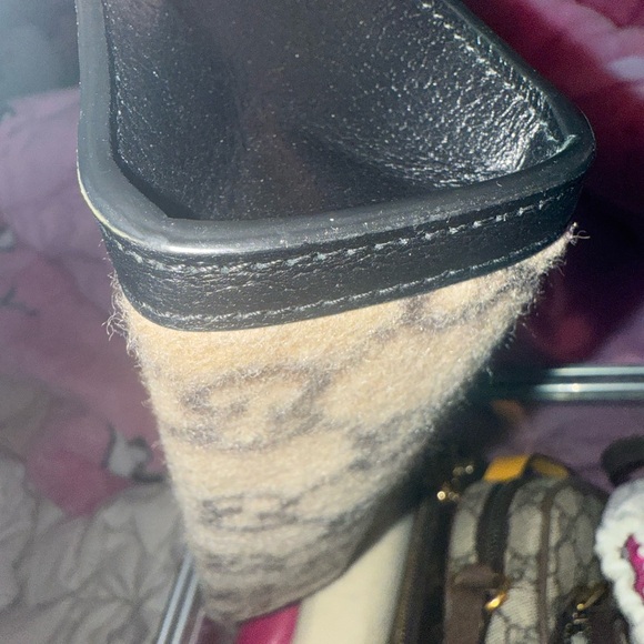 Gucci zipped pouch GG wool - Picture 13 of 16